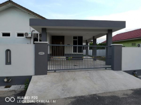 Zuriana Ashraf Homestay Kota Bharu